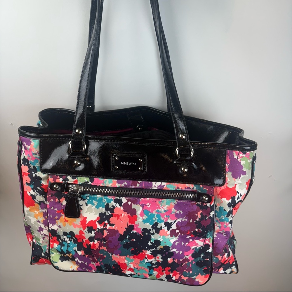 Nine West. Handbag. Floral